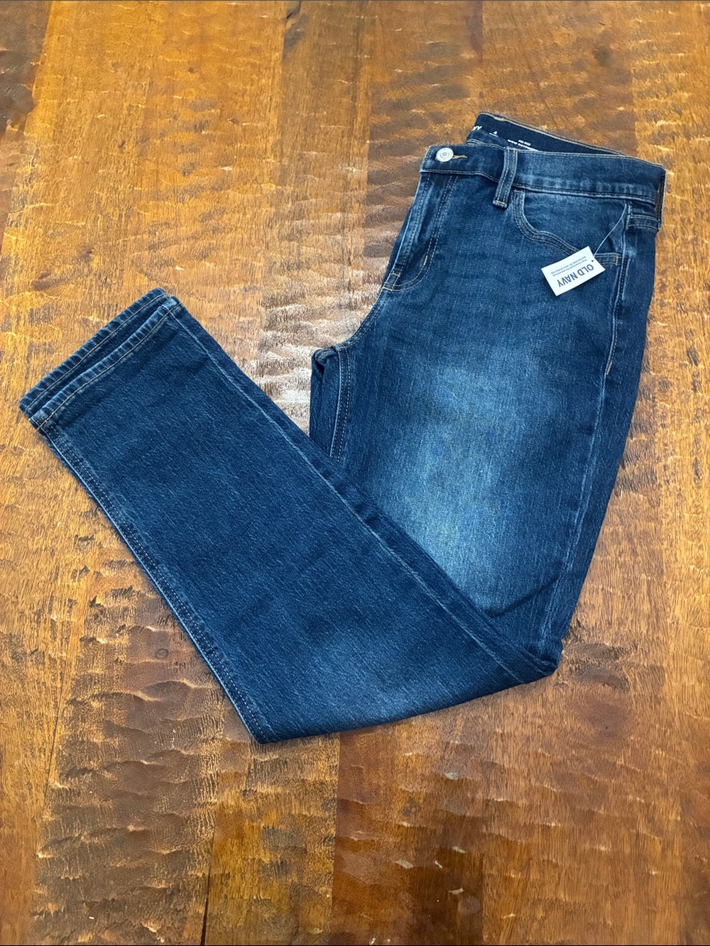 Old Navy Women's Dark Wash Straight Leg Jeans - Picture 4 of 5